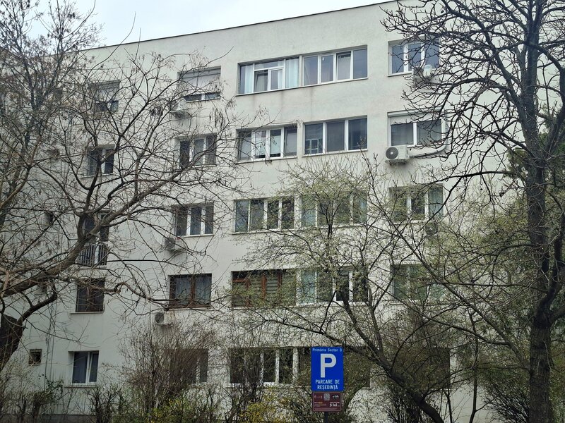 Titan - Metrou Nicoalae Grigorescu